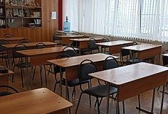 Олег Денисов назвал школы-лидеры по числу стобалльников