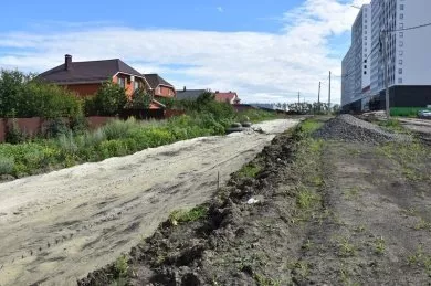 В пензенском микрорайоне Лугометрия проверили строительство двух дорог