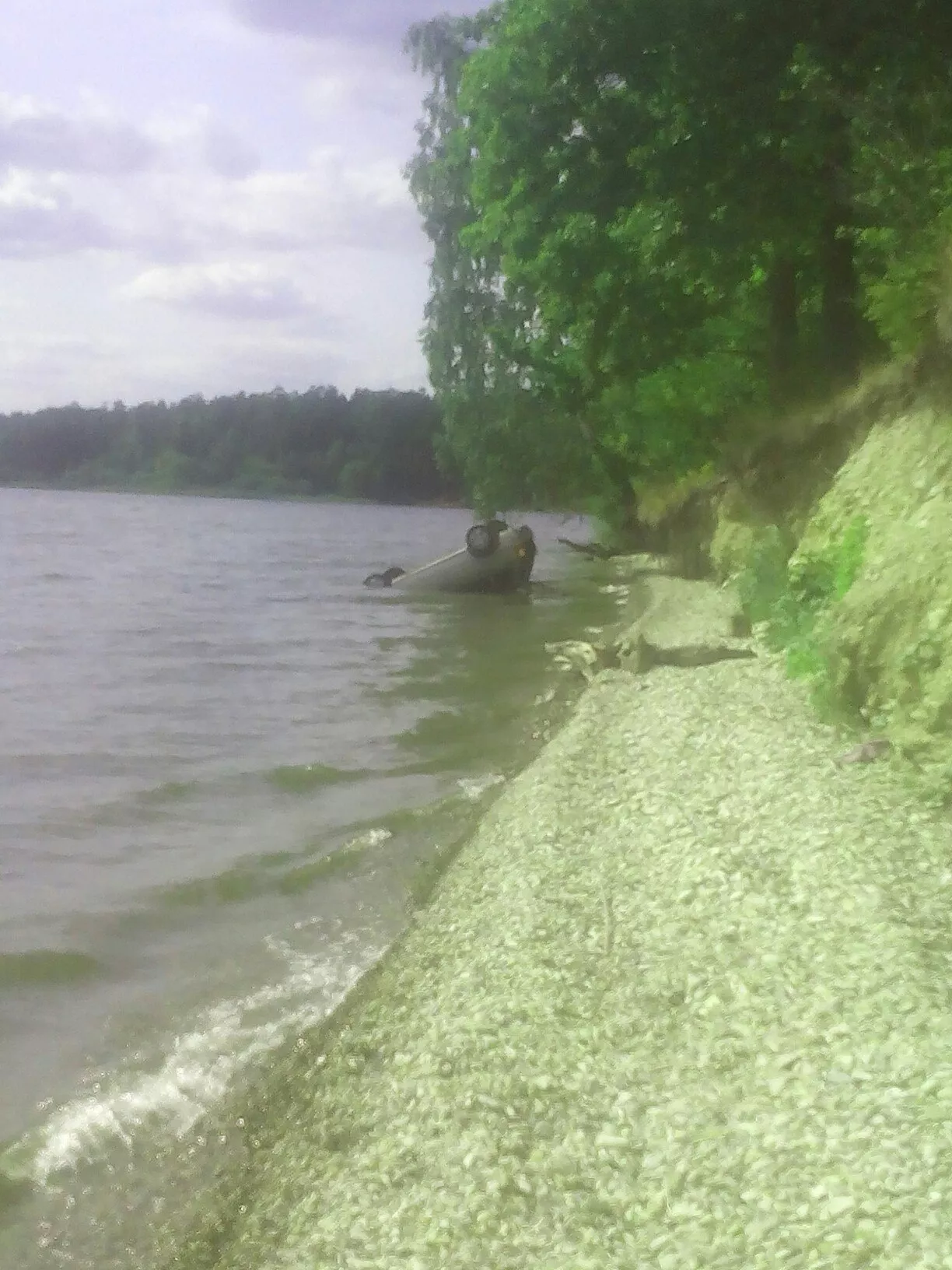 Калина» упала с обрыва на Сурском водохранилище из-за халатности водителя